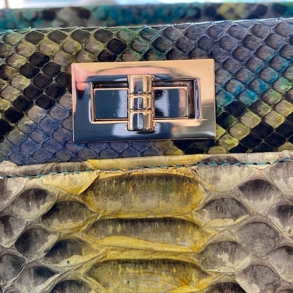 Grand Pele Collection Python Leather Satchel / Crossbody - Picture 7 of 15